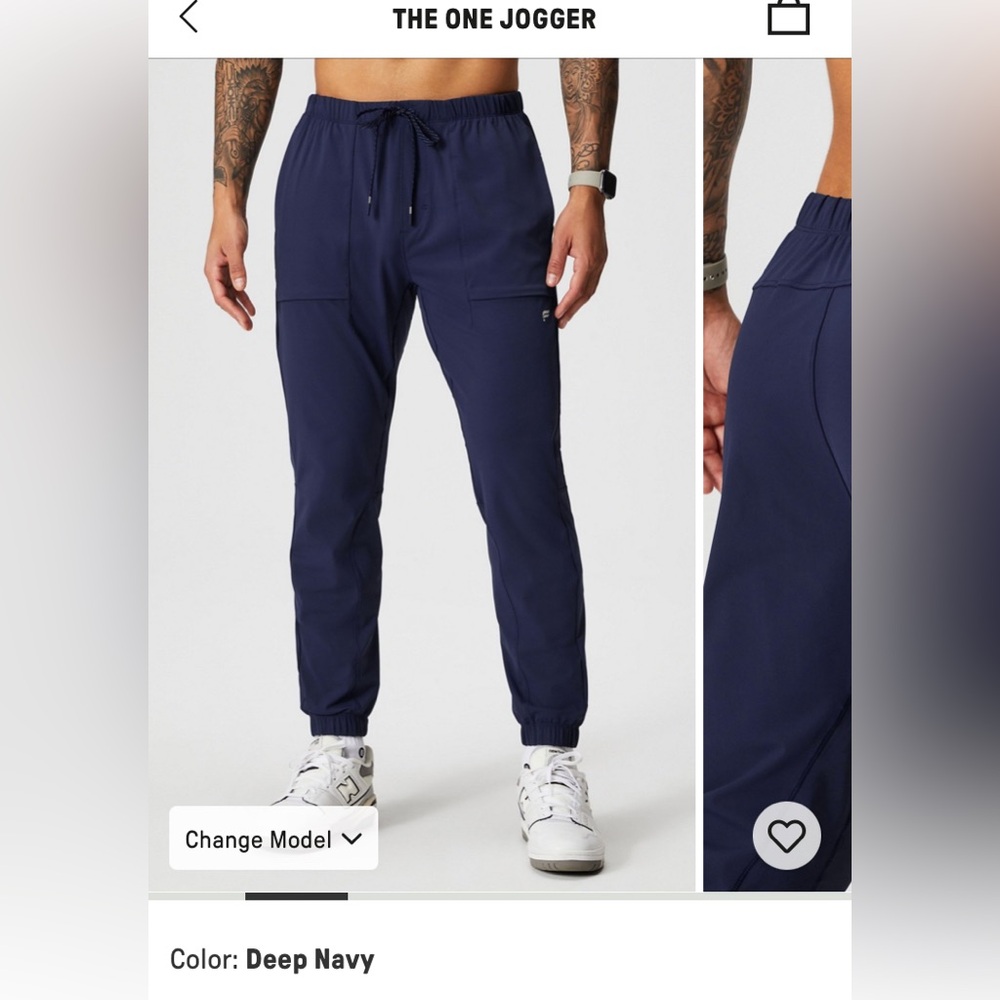 Fabletics One Jogger (L/27 short)